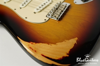 Highway One Stratocaster - 3-Color Sunburst