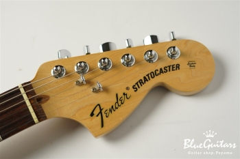 Highway One Stratocaster - 3-Color Sunburst