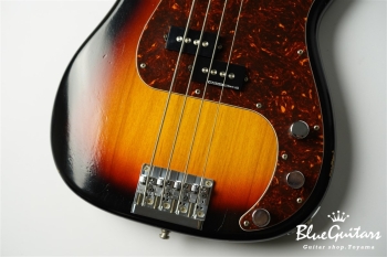 P-BASS Style - 3-Tone Sunburst