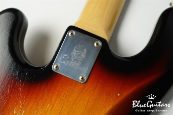 P-BASS Style - 3-Tone Sunburst