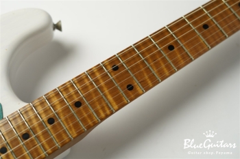 Model S. #145 Light Aged - White Blonde with Orii Blue