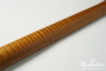 Model S. #145 Light Aged - White Blonde with Orii Blue