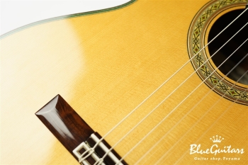 No.725 / 650mm - Spruce