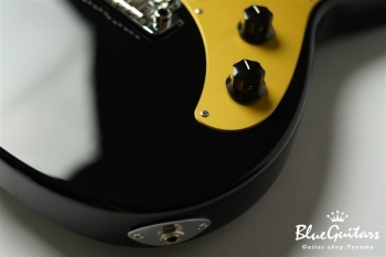 Rainmaker RMG R ASH/NM/TH/GOLD - Black