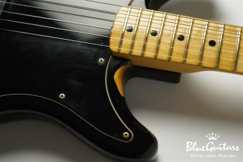 1980年製 LEAD I - Black