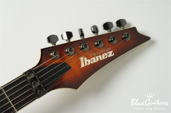 S5470Q - Regal Brown Burst