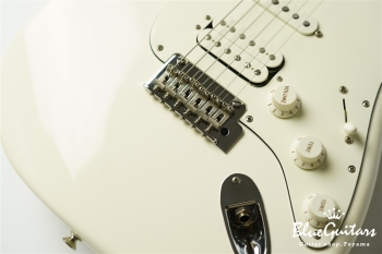 Player Stratocaster HSS - Polar White