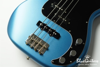 American Performer Precision Bass - Satin Lake Placid Blue