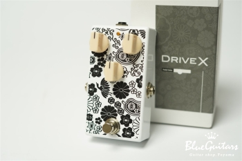 Drive X - White #DX23012811