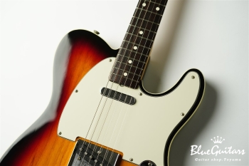 American Vintage ’62 Custom Telecaster - 3Color Sunburst