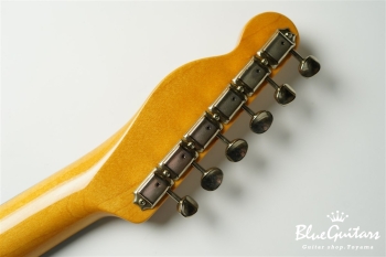 American Vintage ’62 Custom Telecaster - 3Color Sunburst