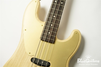Model TB. #130 Super Light Aged - Satin Natural with Brass Vibration