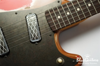 IRIS #132 - Firemist Gold over CAR with Black