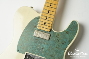 Model T. #147 Light Aged - Aged White Blonde with Green