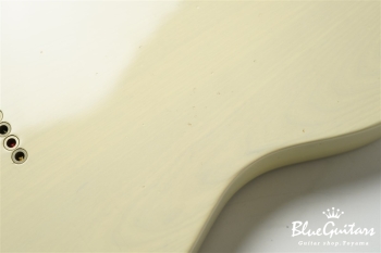 Model T. #147 Light Aged - Aged White Blonde with Green