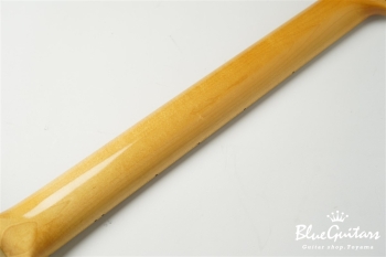 Model T. #147 Light Aged - Aged White Blonde with Green