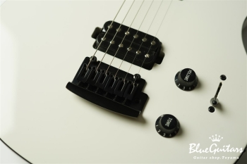 SUB Series AX3S - White