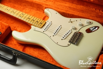 1969 Stratocaster Closet Classic Reverse Head - Olympic White