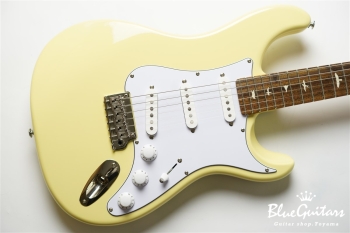 SE Silver Sky - Moon White