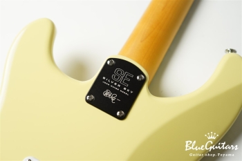 SE Silver Sky - Moon White