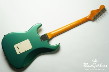 American Vintage ’62 Stratocaster - Ocean Turquoise Metallic