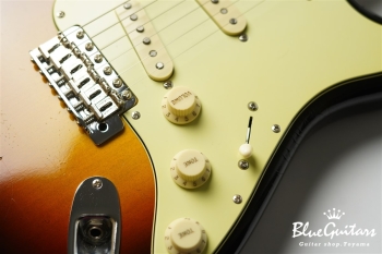 g7-ST/R Premium Weather Cracked 2022 - 3Tone Sunburst