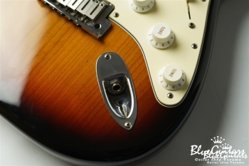 American Standard Stratocaster - 3 Color Sunburst