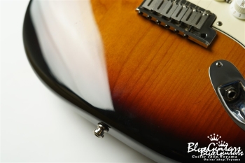 American Standard Stratocaster - 3 Color Sunburst