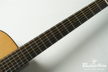 Acoustic Model OM. Cutaway Cedar/Indian Rosewood