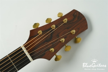 Acoustic Model OM. Cutaway Cedar/Indian Rosewood