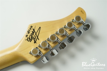 HYPER - Blue Sparkle Metallic