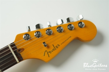 American Ultra Stratocaster - Ultraburst