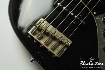 TRAD MASTER BETA J5 - Black Medium Aged