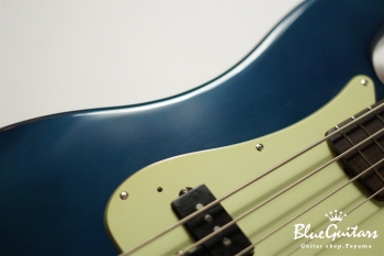 g7-PB/R Half Vintage - Vintage Lake Placid Blue Matching Head