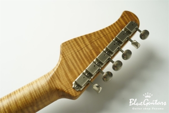 XSC-1 - 3Tone Sunburst Light Aged / Alder / Rosewood / Roasted Flame Maple Master Grade # 237