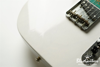 Model T. #149 White Blonde with Art Texture