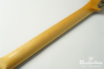 IRIS #151 - Mercedes Blue Metallic over Gold / Xotique SHOP ORDER