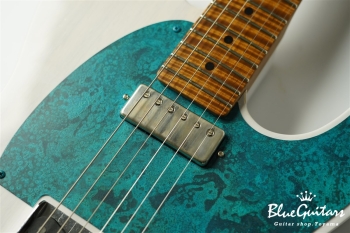 Model T. #160 Light Aged - White Blonde with Blue