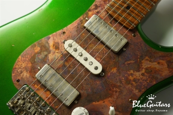 Model S. #163 Medium Aged - Metallic Green with Copper Red