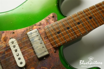 Model S. #163 Medium Aged - Metallic Green with Copper Red