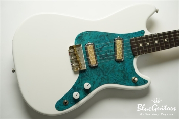 IRIS #157 - Olympic White / Brush Eight SHOP ORDER