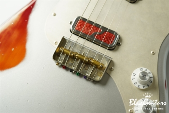 IRIS #152 - Inca Silver over Cherry Sunburst / Xotique SHOP ORDER