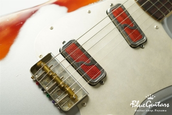 IRIS #152 - Inca Silver over Cherry Sunburst / Xotique SHOP ORDER