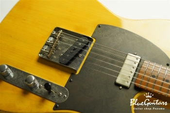 Model T. #162 Medium Aged - Butterscotch Blonde with Black