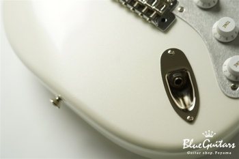 Model S. Glassy #118 - Pearl White