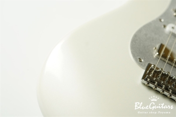 Model S. Glassy #118 - Pearl White