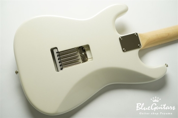 Model S. Glassy #118 - Pearl White