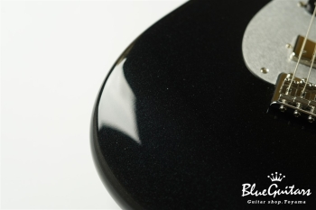 Model S. Glassy #119 - Piano Black