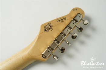 Model S. Glassy #119 - Piano Black