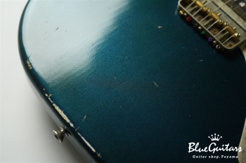 IRIS #121 - Mercedes Blue Metallic over Olympic White